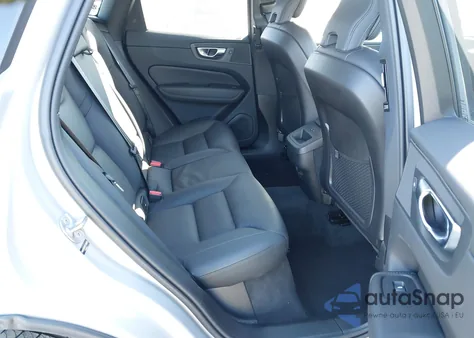 2025 Volvo Xc60 B5 Plus из США, поврежденный, VIN YV4M12RCXS1148495